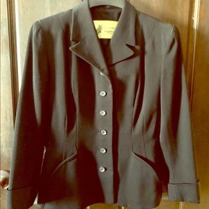 Vintage crepe black jacket